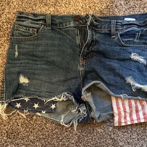 American Flag pockets
